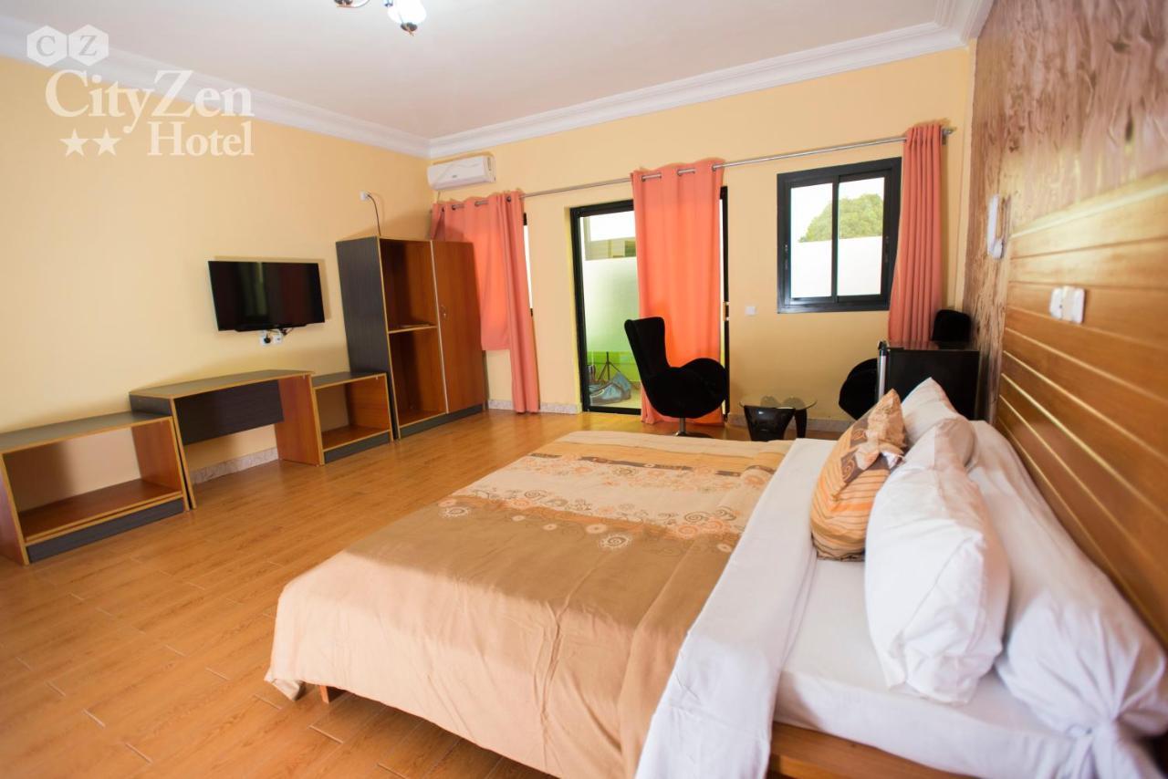Cityzen Hotel Douala Luaran gambar