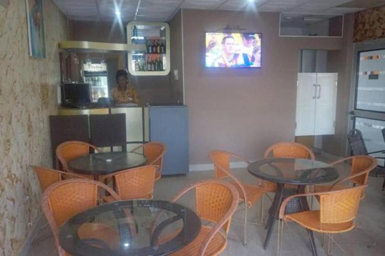 Cityzen Hotel Douala Luaran gambar